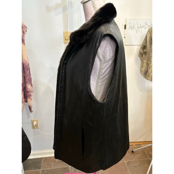 Reversible Mink & Leather Vest - Picture 6 of 10